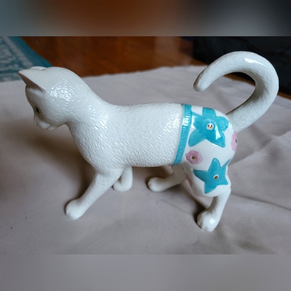 Lenox Cat Sculpture Figurine Fine Ivory China - "Kitty's Surf Lesson" - Picture 5 of 6